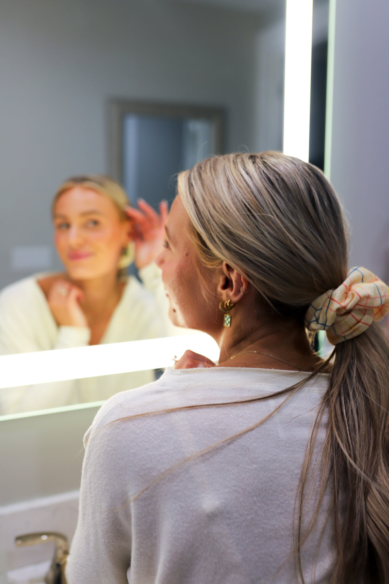 KAXI TOWEL SCRUNCHIE