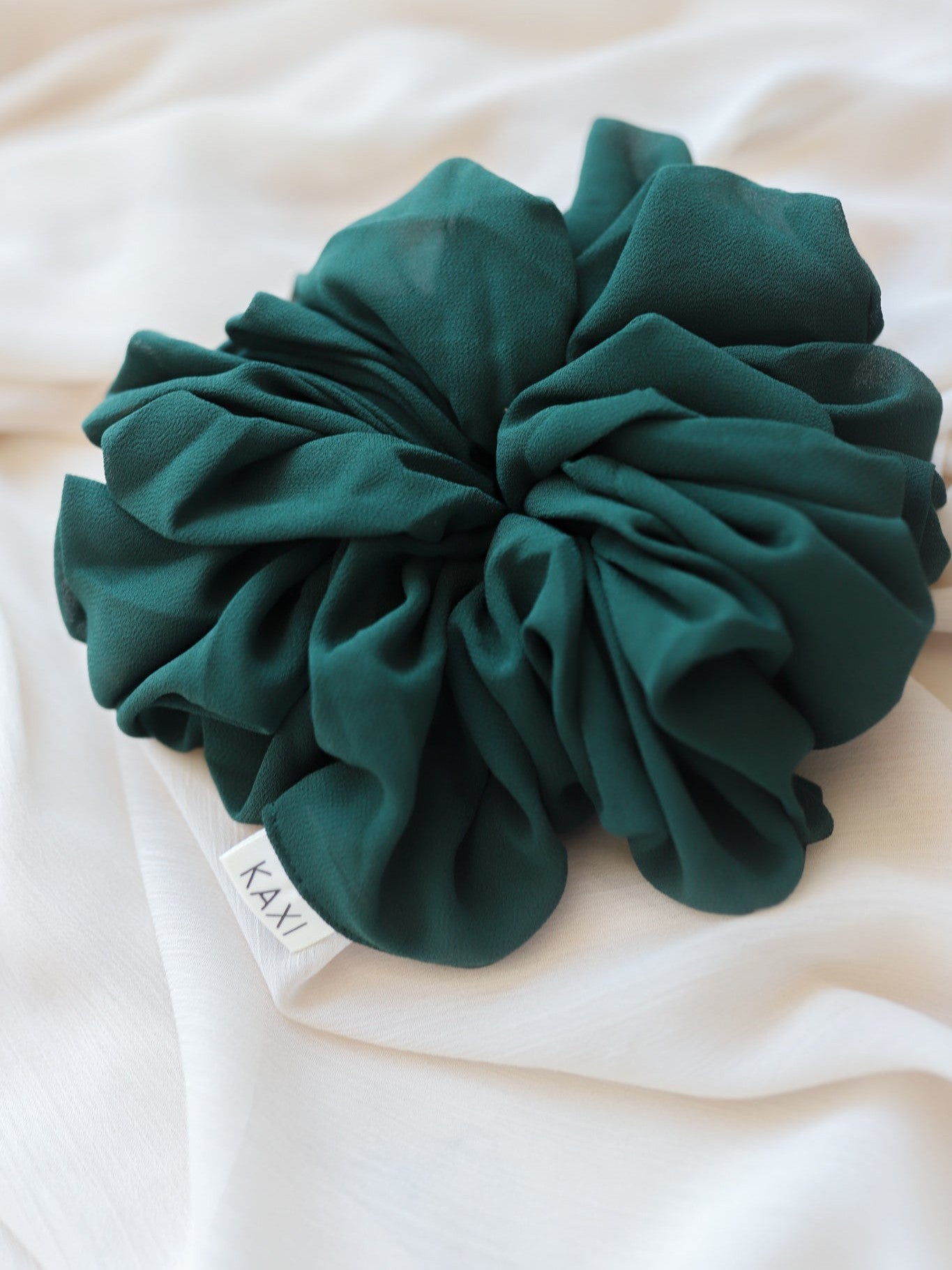 JUMBO SCRUNCHIE