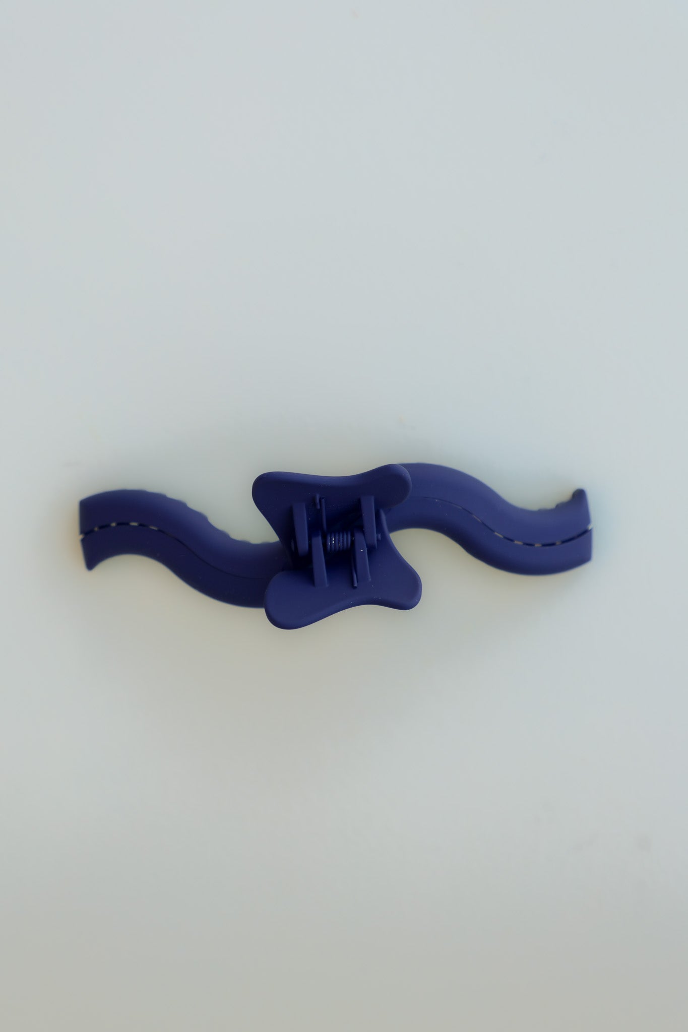 KAXI WAVY ORIGINAL HOLD EVERYTHING CLAW