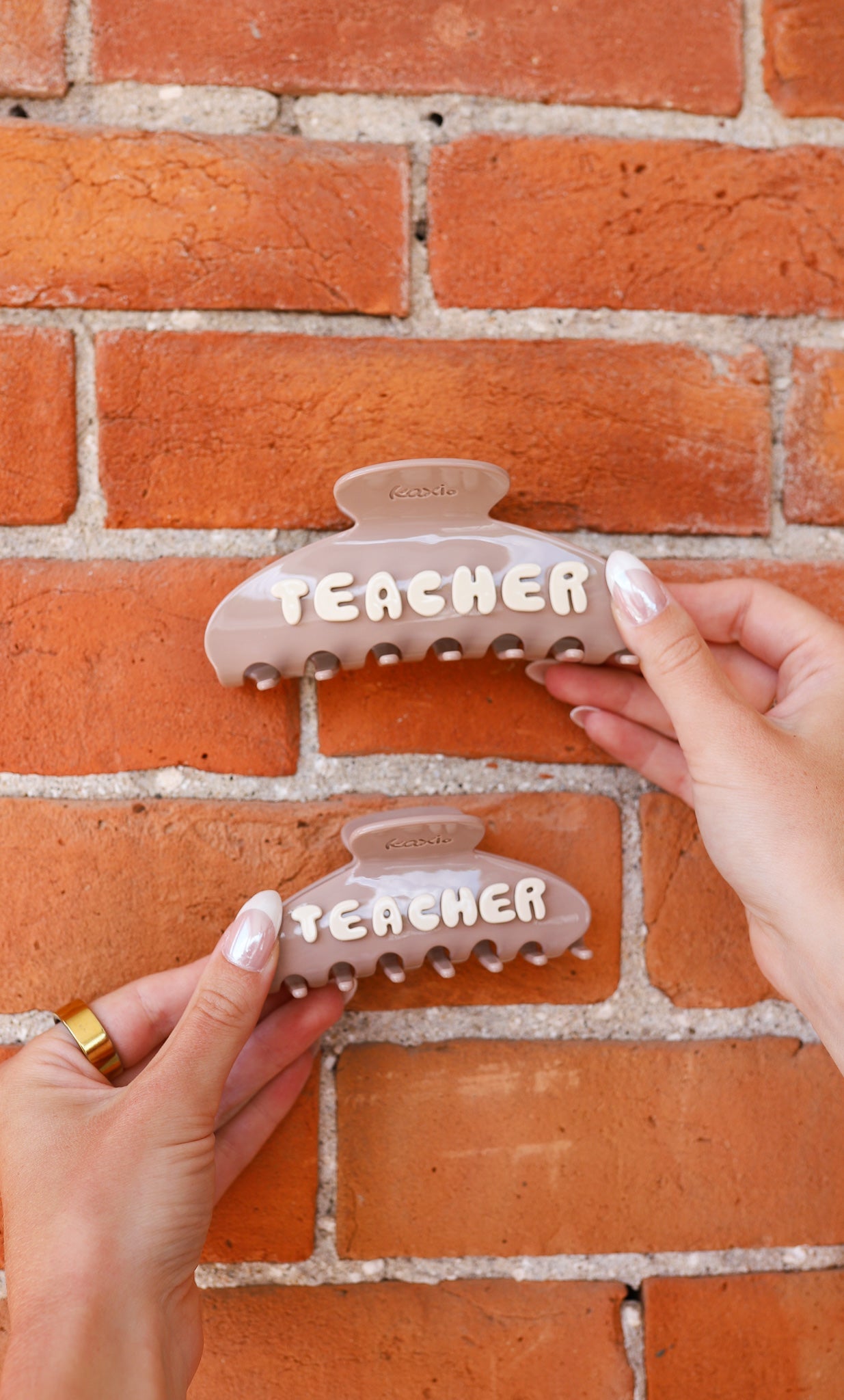 TEACHER CLAW