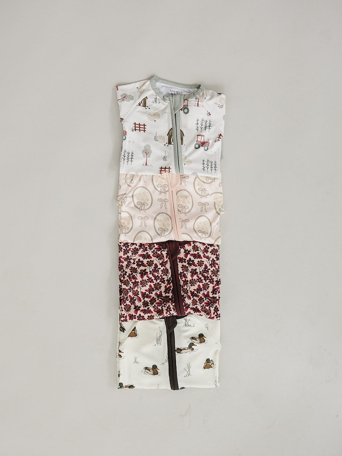Antique Floral Ribbed Bamboo Zipper